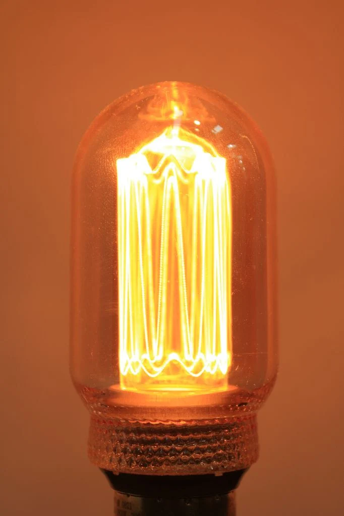 4W B22 Laser-cut Filament LED T45 Tube Amber 1800K Bulb