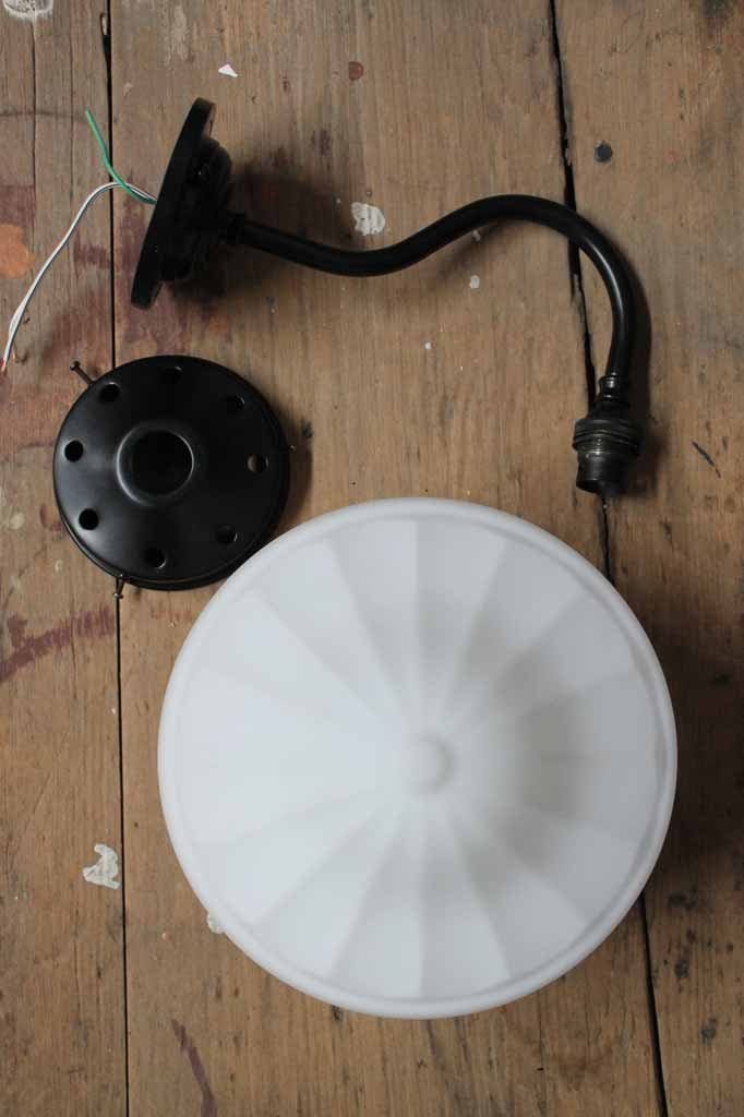 Auberge Wall Light - Image 10