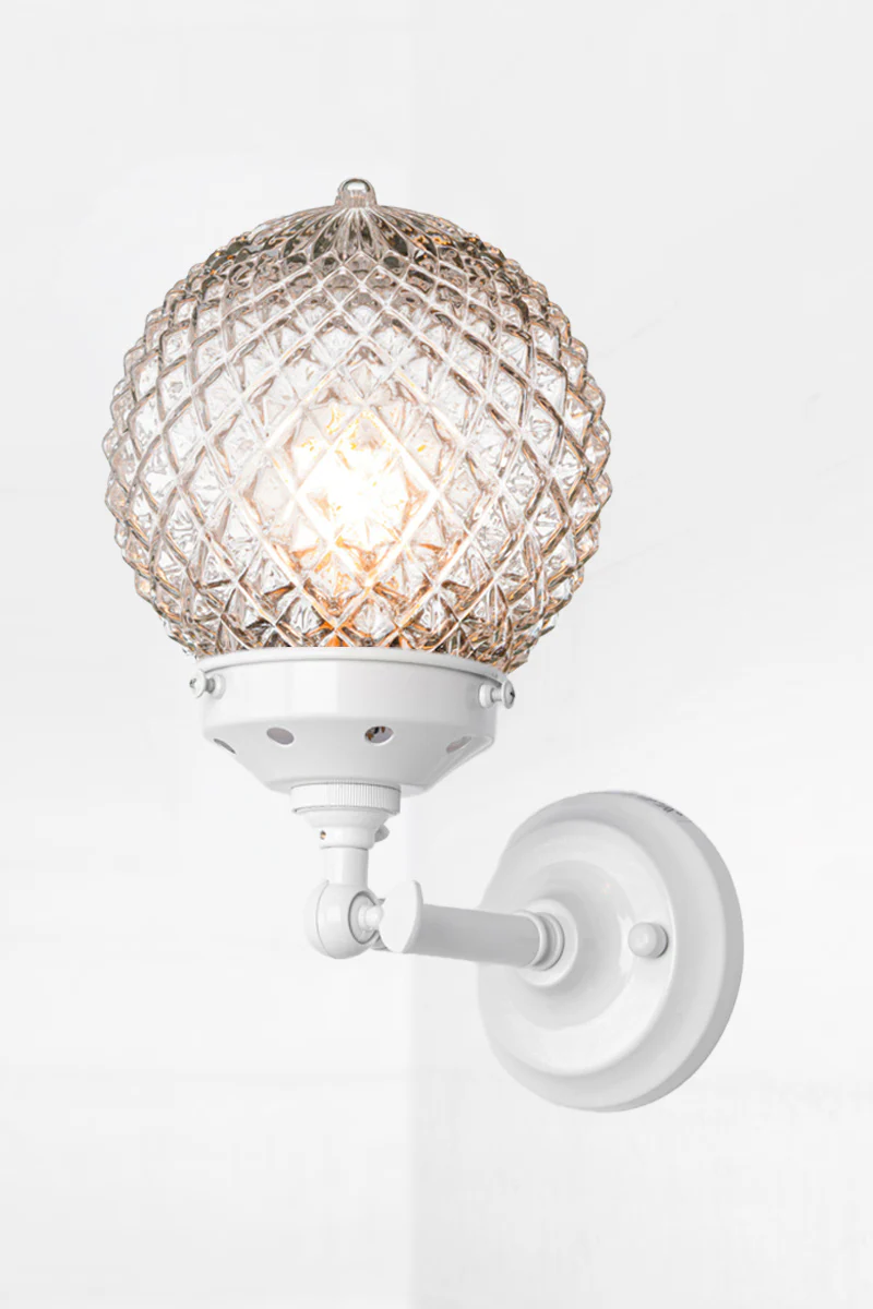 Belvoir Glass Swivel Arm Wall Light - Image 4
