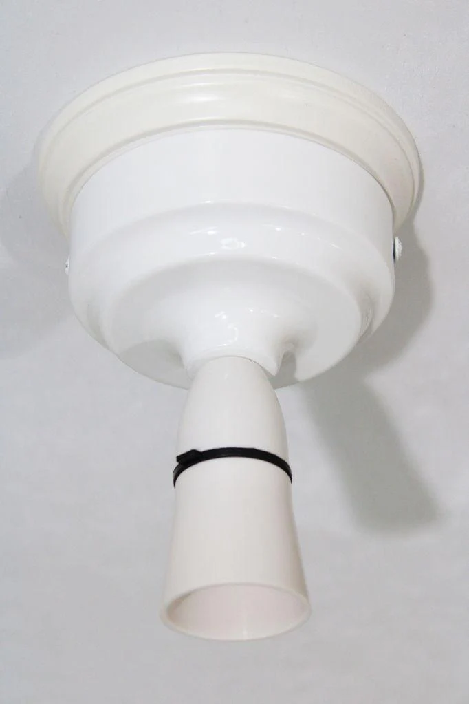 Batten Holder Light - B22 - Image 10