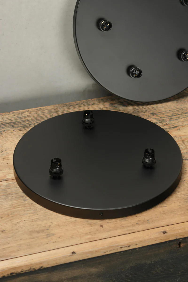 Black Close to Ceiling B22 Batten Holder - Image 3