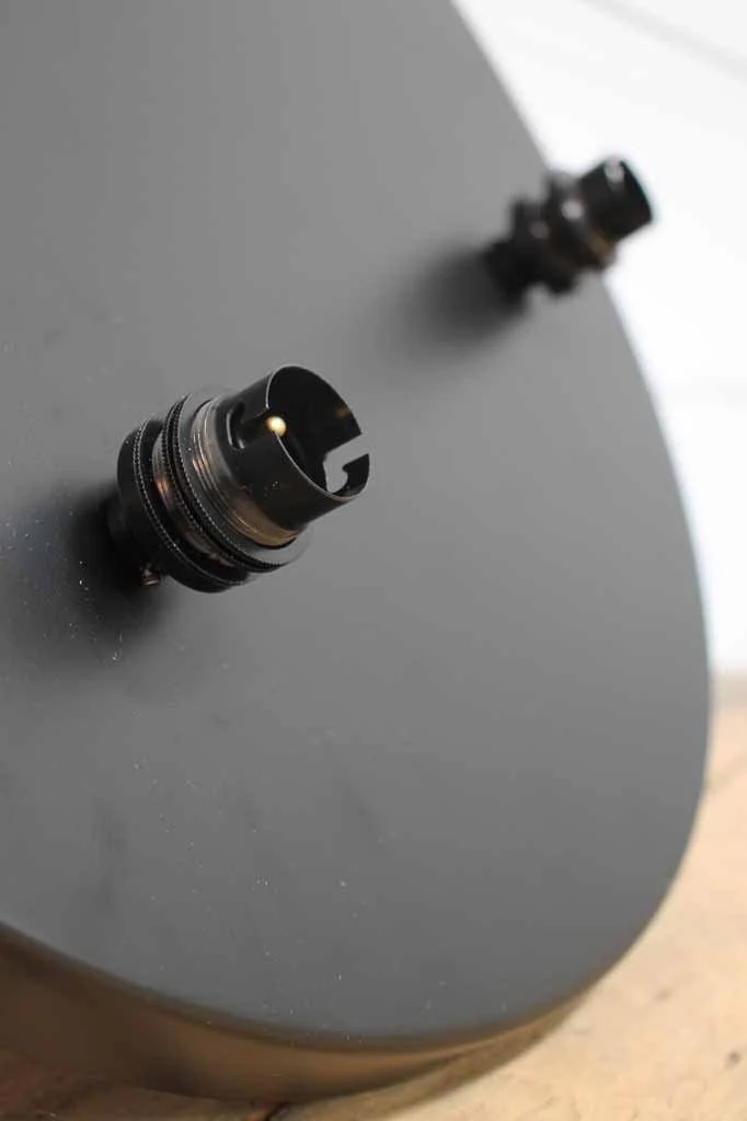 Black Close to Ceiling B22 Batten Holder - Image 5