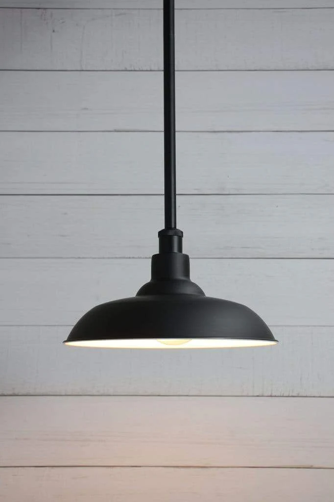Bullpit Rod Pendant - Image 3