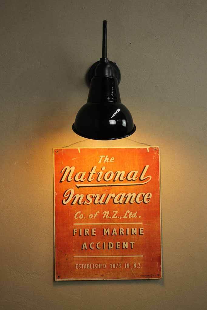 Leeds Classic Wall Sign Light - Image 4
