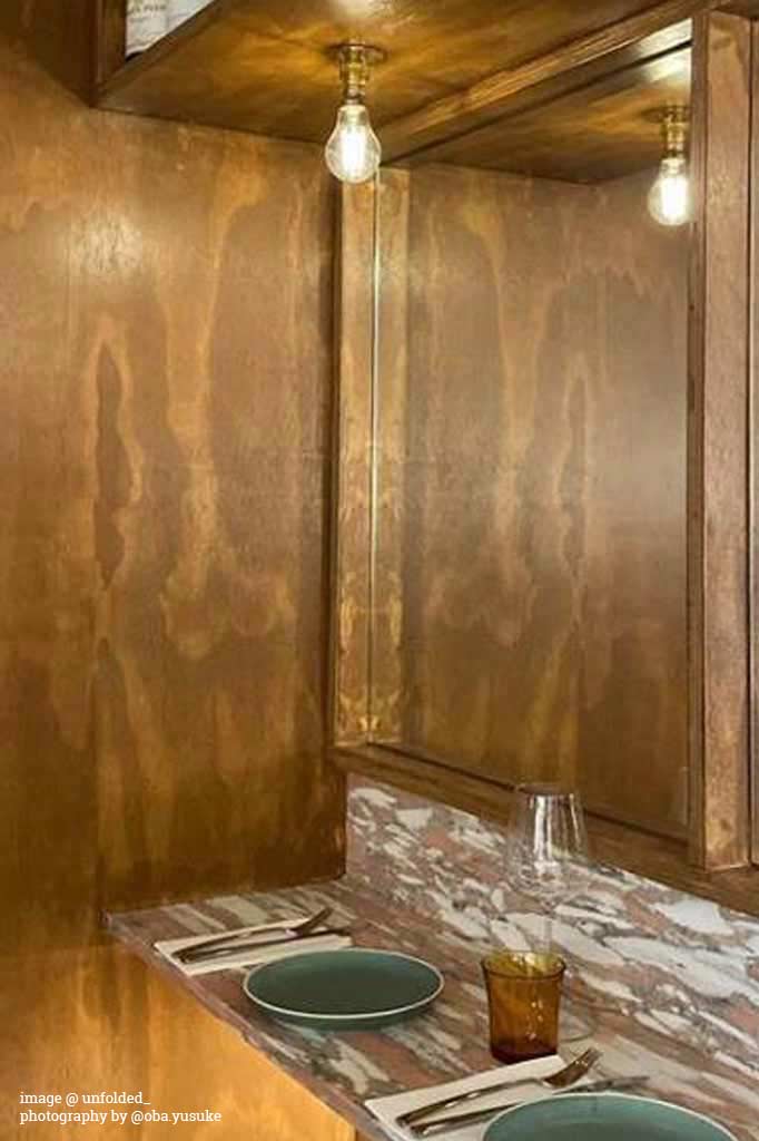Close To Ceiling B22 Brass Batten Holder - Image 9