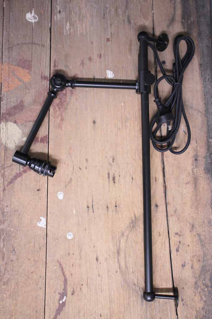 Como Swing Arm Glass Wall Lamp - Image 13