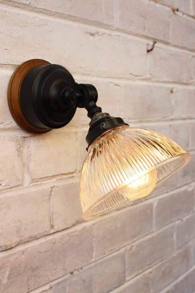 Como Glass Batten Wall Light - Image 6