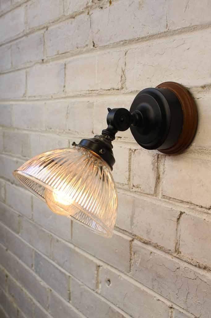Como Glass Batten Wall Light - Image 8