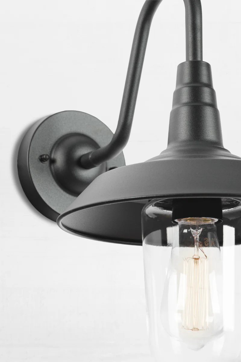 Farleigh Outdoor Wall Light - Image 5