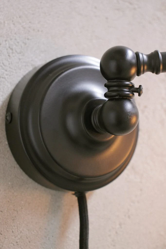 Flinders Glass Wall Light - Image 21