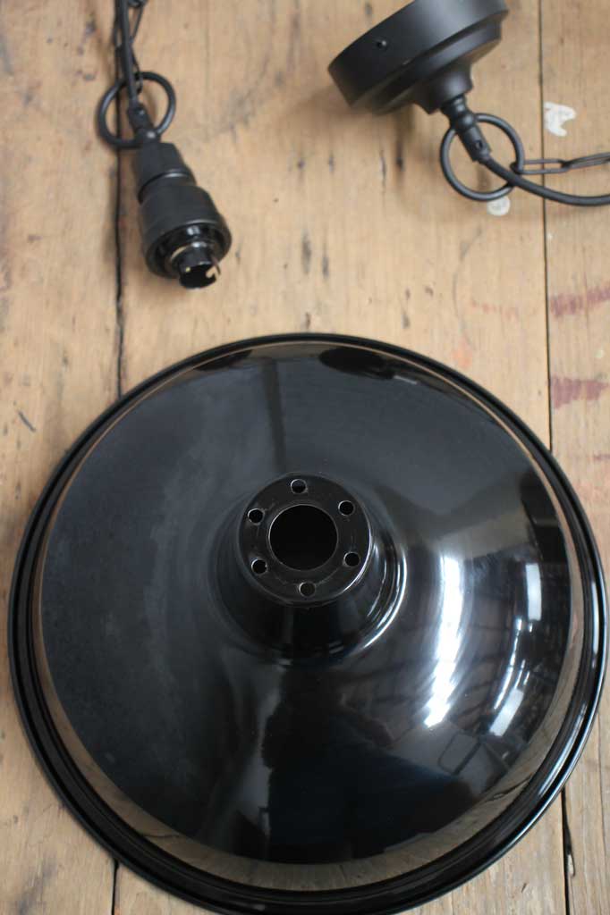 Industrial Warehouse Chain Pendant Light - Image 17
