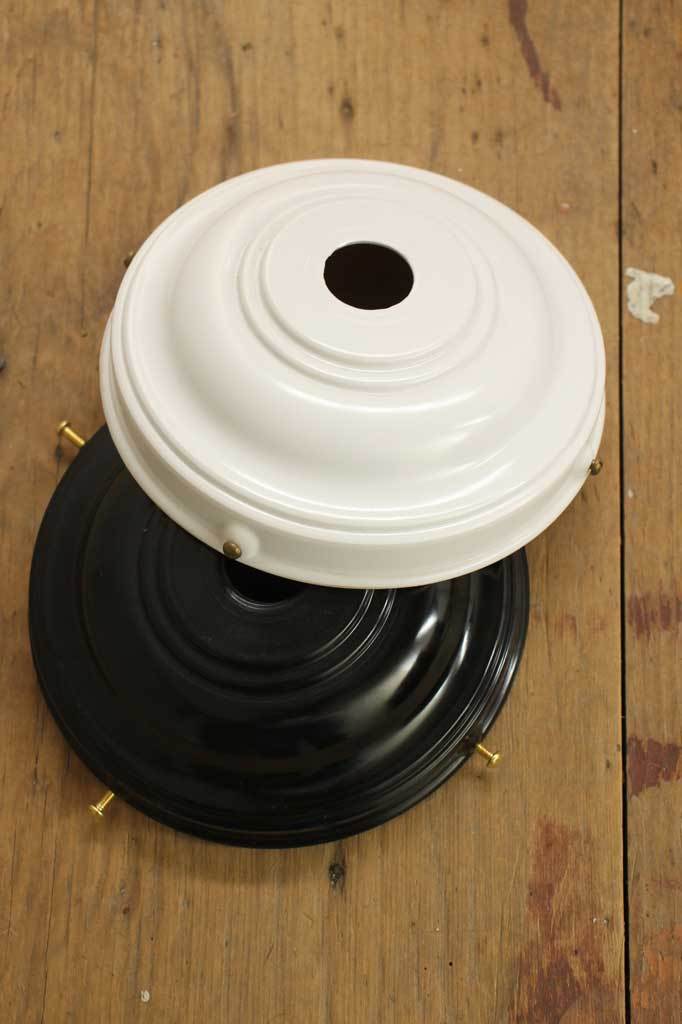 Lamp Gallery - Bakelite 5 1/4" - Image 4