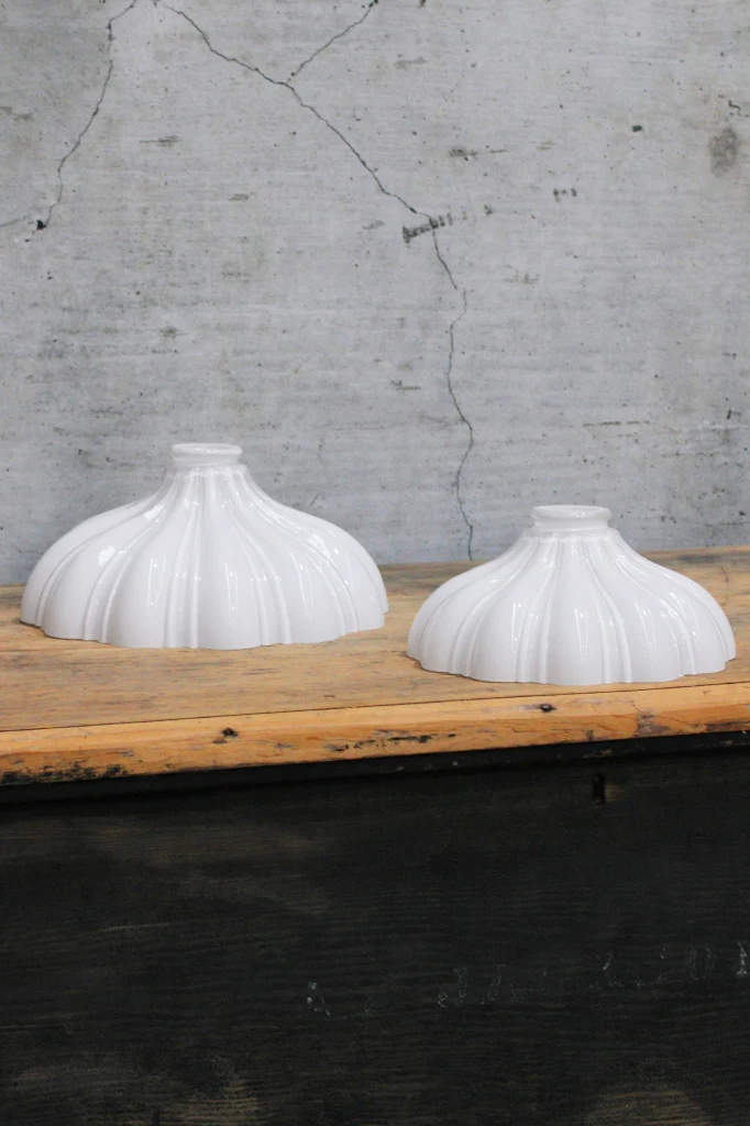 Mayflower Glass Ceiling Light - Image 7