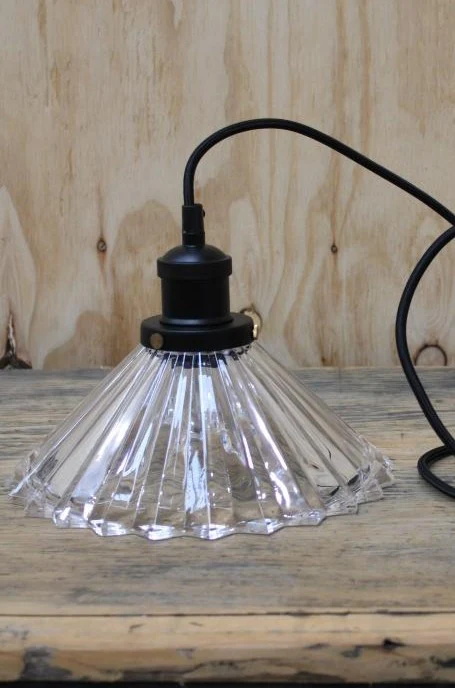 Paris Pleated Glass Chandelier - Image 8