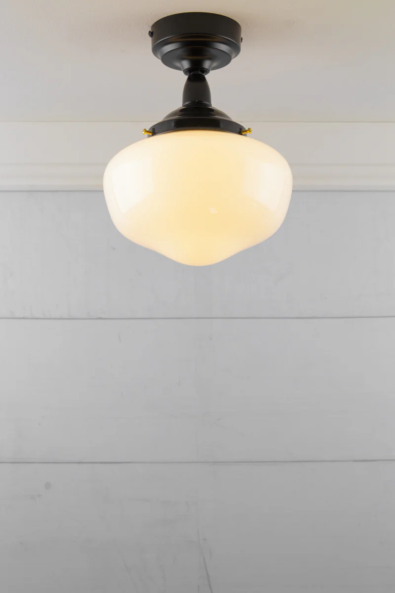 Washington Schoolhouse Outdoor Flush Mount