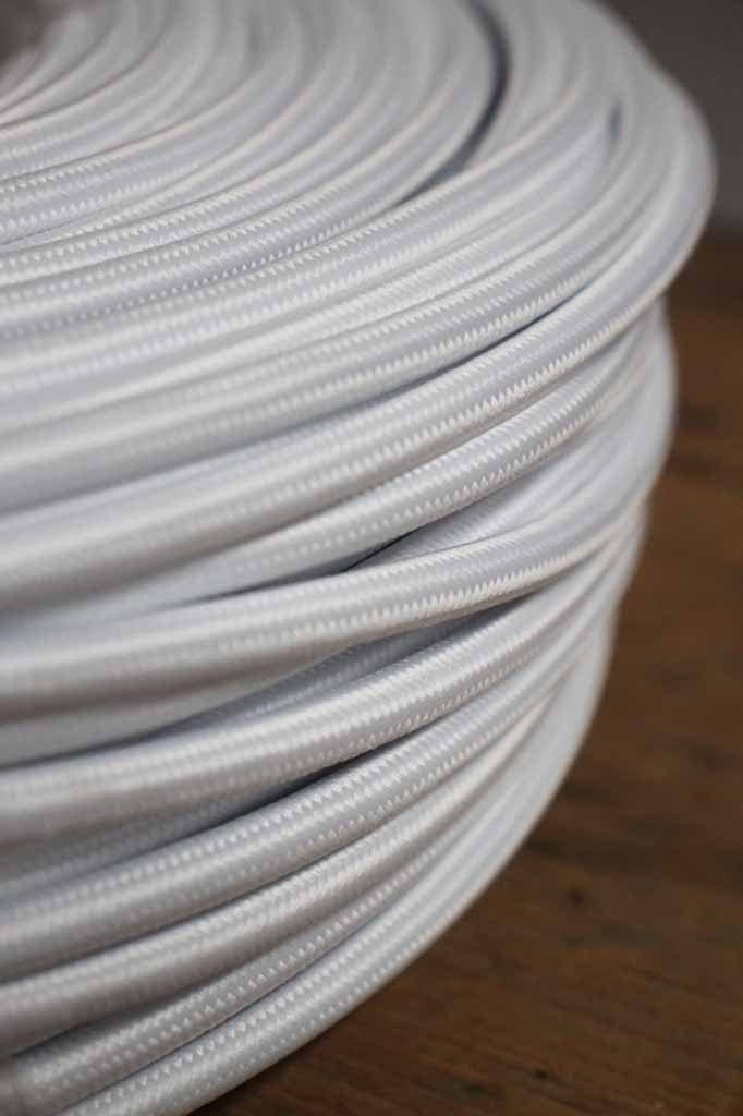 White Braided Light Cord - 3 Core Insulated Cable - Image 3